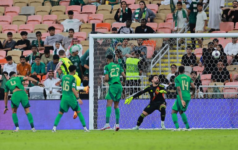 World Cup - AFC Qualifiers - Group C - Saudi Arabia v Australia - King Abdullah Sports City Stadium, Jeddah, Saudi Arabia - June 10, 2025 Australia's Mitchell Duke scores their second goal