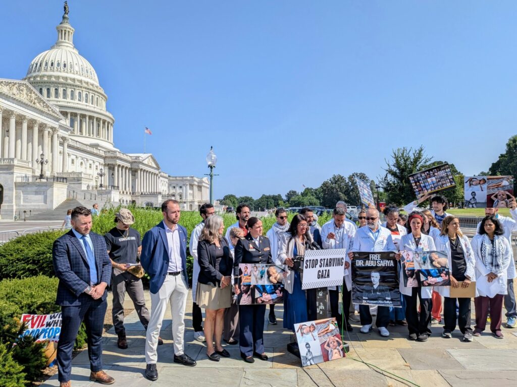 US doctors, veterans urge Trump to end Israel support as hunger grips Gaza US doctors, veterans urge Trump to end Israel support as hunger grips Gaza