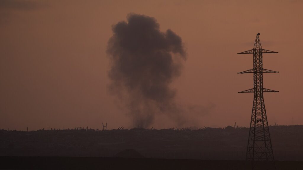 82 Palestinians killed in Gaza, including 38 people waiting for aid, authorities say 82 Palestinians killed in Gaza, including 38 people waiting for aid, authorities say