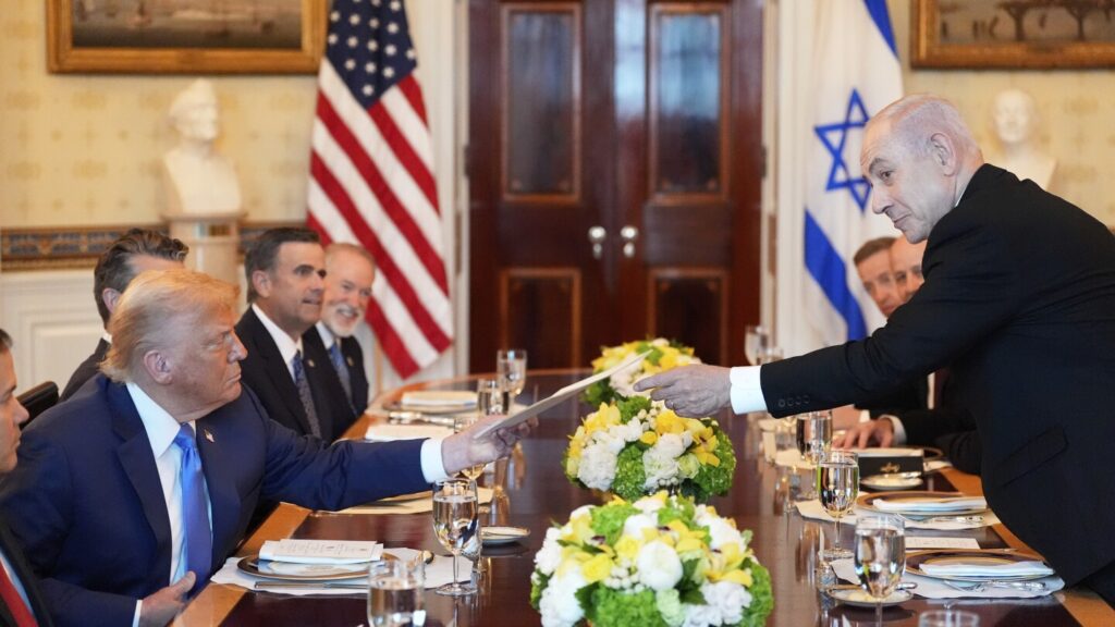 As Trump seeks to be a peacemaker, Netanyahu leaves Washington without breakthrough on Gaza deal