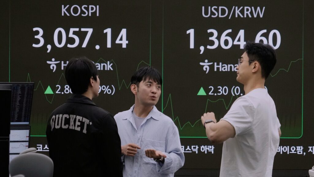 Asian shares are mostly down as Trump’s tariff deadline looms and pressure steps up Asian shares are mostly down as Trump’s tariff deadline looms and pressure steps up