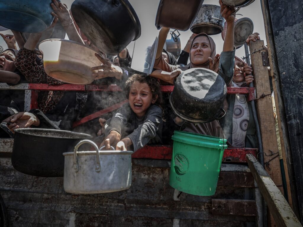 At least 15 starve to death in 24 hours in Gaza as Israel continues attacks At least 15 starve to death in 24 hours in Gaza as Israel continues attacks