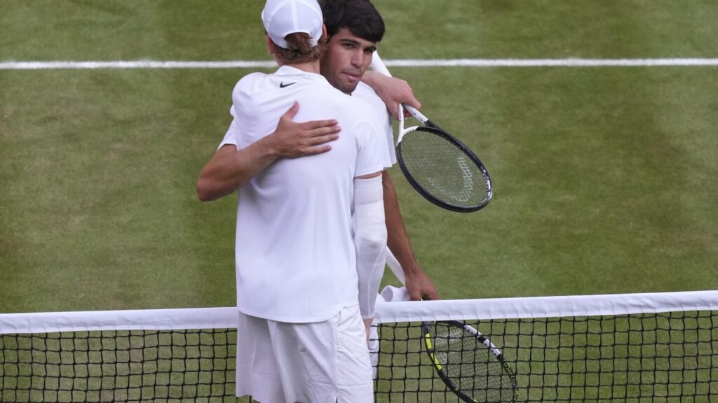 Carlos Alcaraz’s first loss in six Grand Slam finals comes against Jannik Sinner at Wimbledon Carlos Alcaraz's first loss in six Grand Slam finals comes against Jannik Sinner at Wimbledon