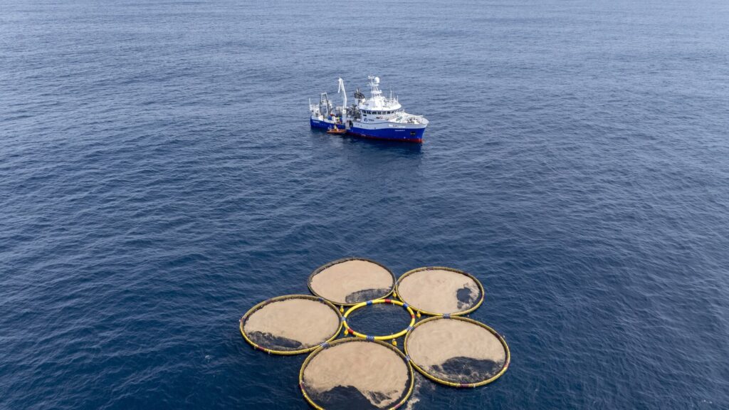 Company’s carbon credits raise questions about unproven ocean technology to fight global warming Company's carbon credits raise questions about unproven ocean technology to fight global warming