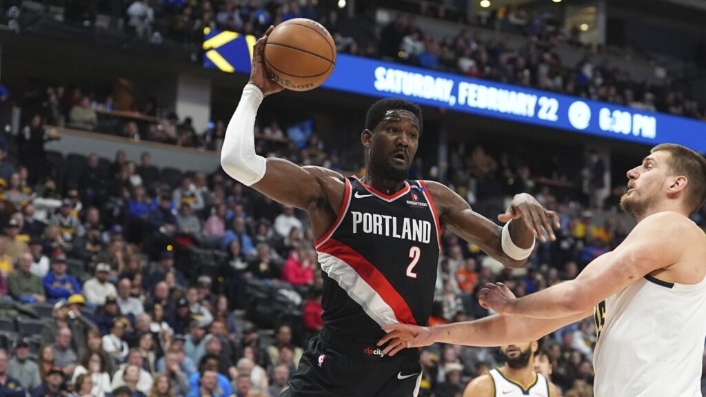 Deandre Ayton will join LeBron, Luka and the Lakers after Portland buyout, AP sources say Deandre Ayton will join LeBron, Luka and the Lakers after Portland buyout, AP sources say