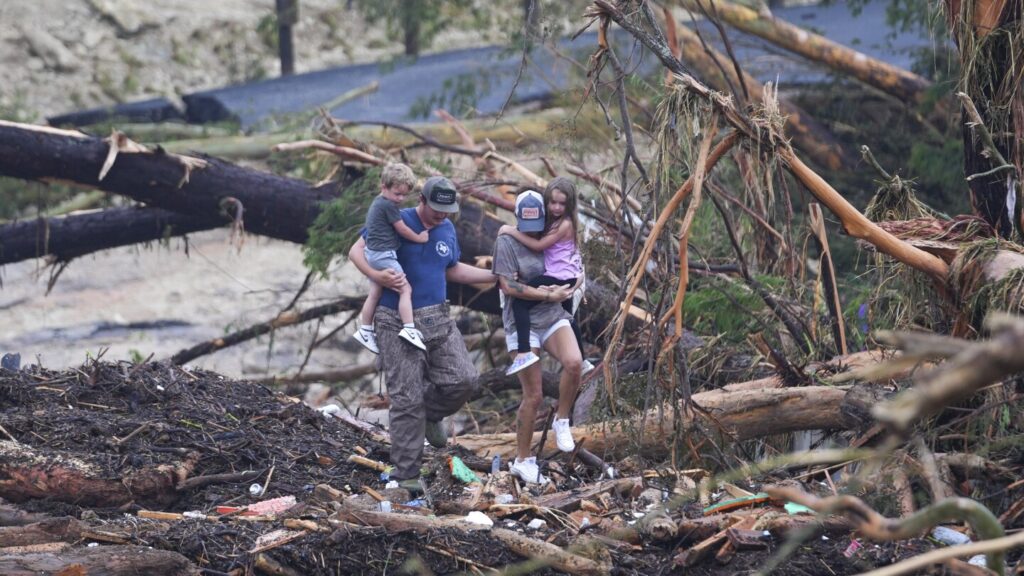 How weather conditions set the stage for deadly Texas flash floods How weather conditions set the stage for deadly Texas flash floods