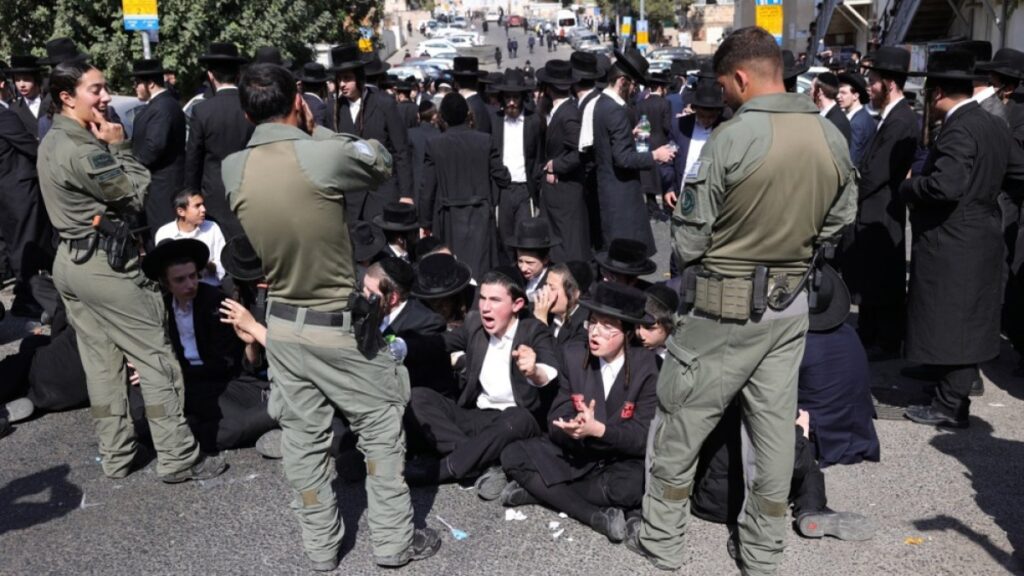 Israeli ultra-Orthodox party quits Netanyahu government over conscription Israeli ultra-Orthodox party quits Netanyahu government over conscription