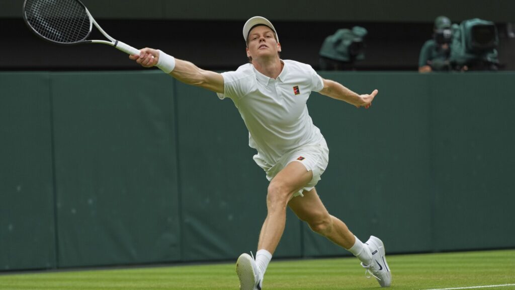 Jannik Sinner shows no signs at Wimbledon of being unable to move past his epic French Open loss Jannik Sinner shows no signs at Wimbledon of being unable to move past his epic French Open loss