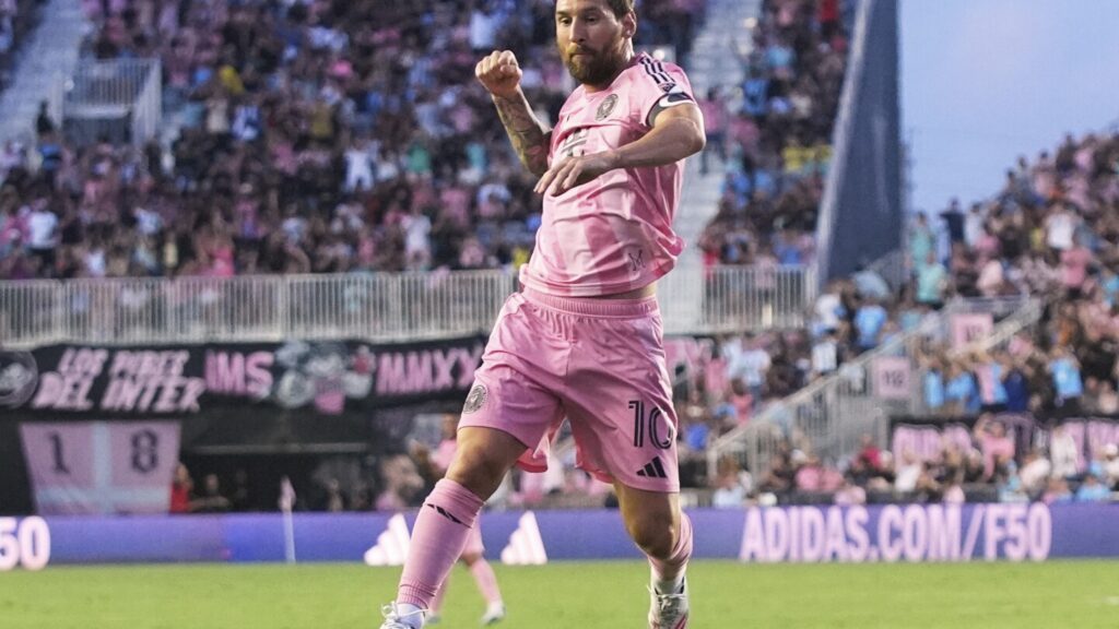 Messi has 5th straight multi-goal game as Miami snaps Nashville’s unbeaten streak with 2-1 win Messi has 5th straight multi-goal game as Miami snaps Nashville's unbeaten streak with 2-1 win