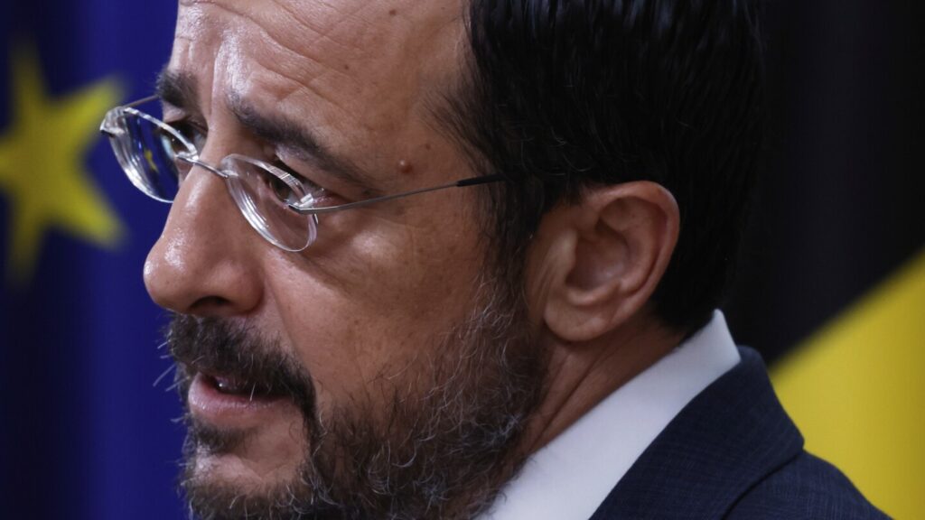 Rival leaders in Cyprus will meet informally with UN chief this month Rival leaders in Cyprus will meet informally with UN chief this month