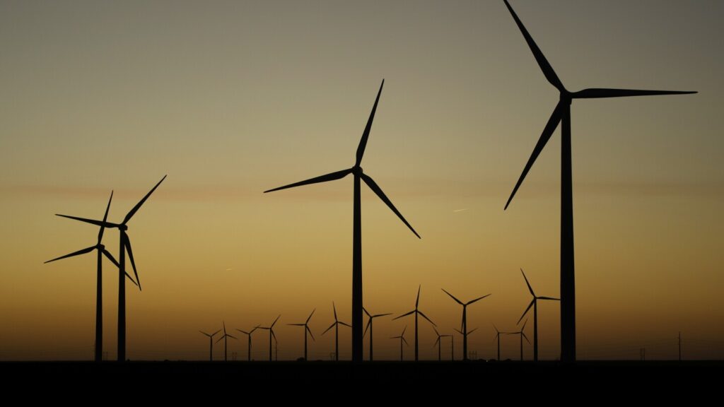 Senate GOP tax bill could crush wind and solar power, advocates say Senate GOP tax bill could crush wind and solar power, advocates say