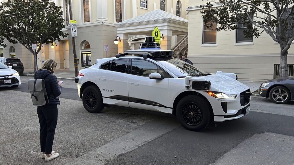 Waymo’s robotaxis to start carrying passengers in Atlanta, expanding Uber partnership Waymo's robotaxis to start carrying passengers in Atlanta, expanding Uber partnership