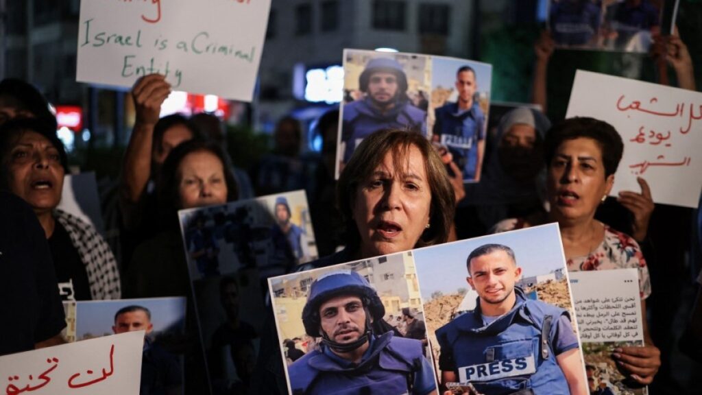 Protests held worldwide over Israel’s murder of Al Jazeera Gaza journalists Protests held worldwide over Israel’s murder of Al Jazeera Gaza journalists
