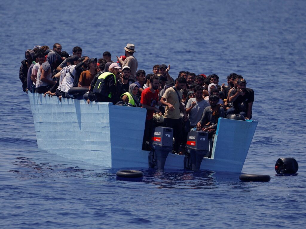 At least 26 refugees and migrants die in shipwreck off Italy’s Lampedusa At least 26 refugees and migrants die in shipwreck off Italy’s Lampedusa