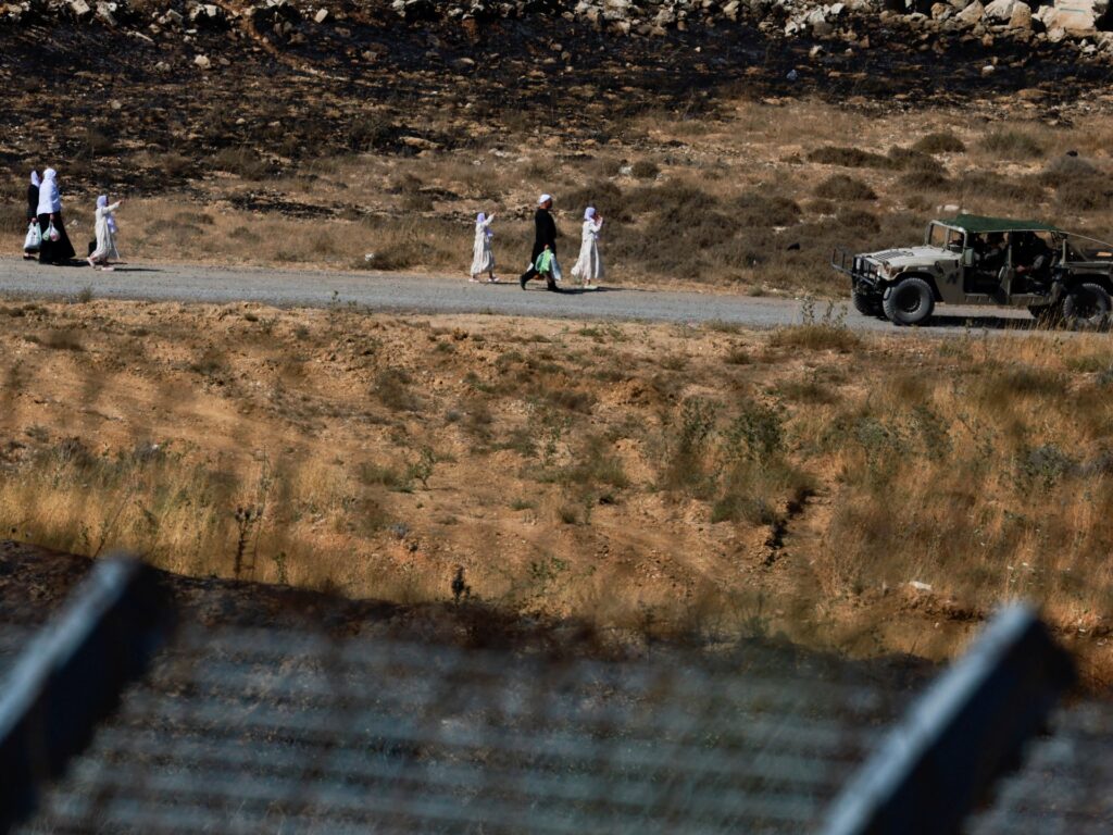 Israel launches new operations in Syria after strike kills soldiers Israel launches new operations in Syria after strike kills soldiers