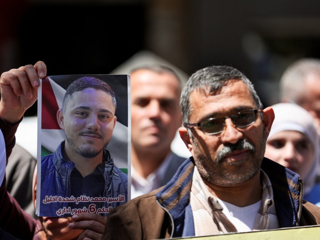 How many Palestinian detainees from Gaza does Israel think are fighters? How many Palestinian detainees from Gaza does Israel think are fighters?
