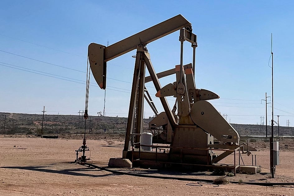 Red Queen dilemma haunts oil market amid supply fragility, glut fears Red Queen dilemma haunts oil market amid supply fragility, glut fears
