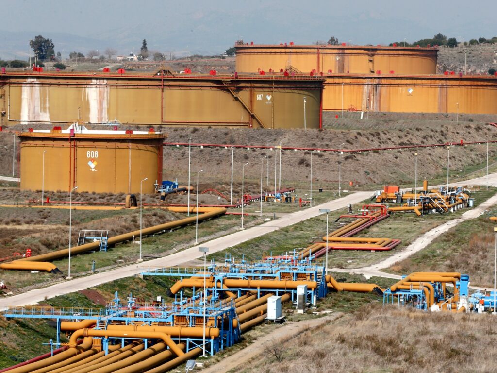 Iraq resumes Kurdish oil exports to Turkiye after two-and-a-half-year halt Iraq resumes Kurdish oil exports to Turkiye after two-and-a-half-year halt