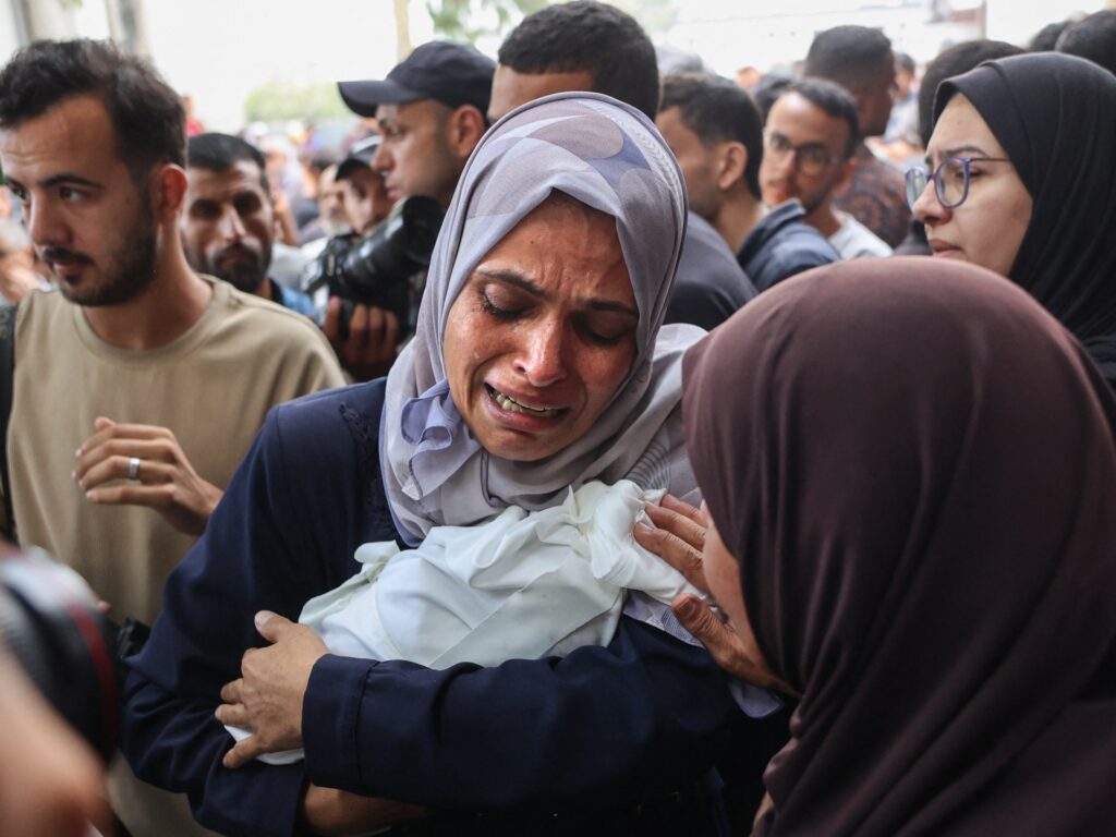 ‘City of fear’: Palestinians trapped as Israel intensifies Gaza City attack ‘City of fear’: Palestinians trapped as Israel intensifies Gaza City attack