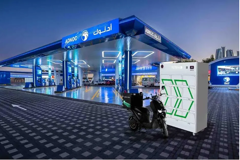 UAE’s first battery-swapping station for bikes to power greener, faster deliveries UAE’s first battery-swapping station for bikes to power greener, faster deliveries