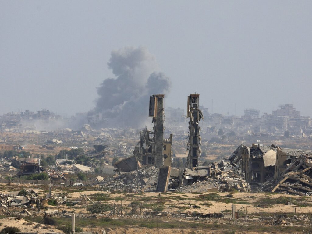 Israel says Gaza City still a ‘combat zone’ after Trump says ‘stop bombing’ Israel says Gaza City still a ‘combat zone’ after Trump says ‘stop bombing’