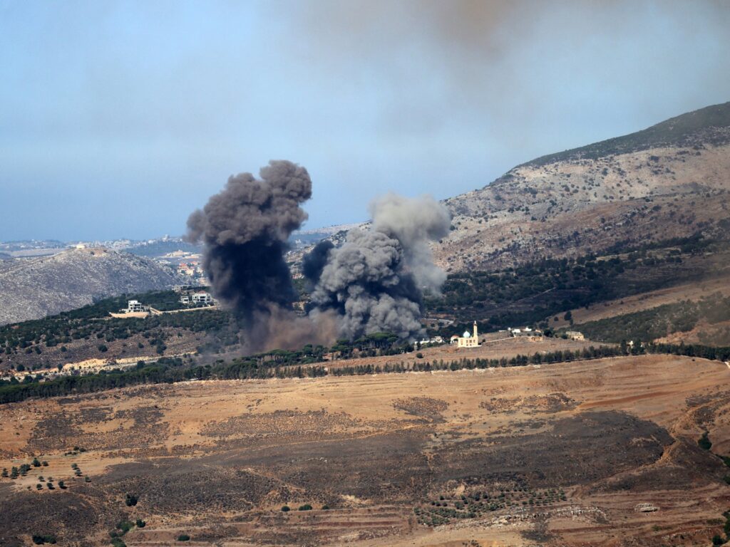 Lebanon’s Aoun says army to confront Israeli forces after deadly incursion Lebanon’s Aoun says army to confront Israeli forces after deadly incursion