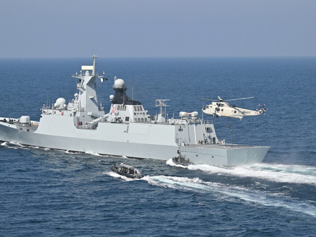 Pakistan navy seizes drugs worth nearly $1bn in the Arabian Sea Pakistan navy seizes drugs worth nearly $1bn in the Arabian Sea