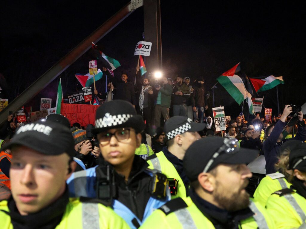 Eleven arrested as protests erupt before Aston Villa-Maccabi Tel Aviv match Eleven arrested as protests erupt before Aston Villa-Maccabi Tel Aviv match