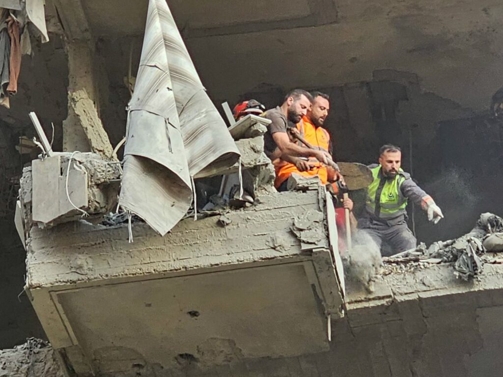 Israel attacks Beirut suburb two days after Lebanon agreed for talks Israel attacks Beirut suburb two days after Lebanon agreed for talks
