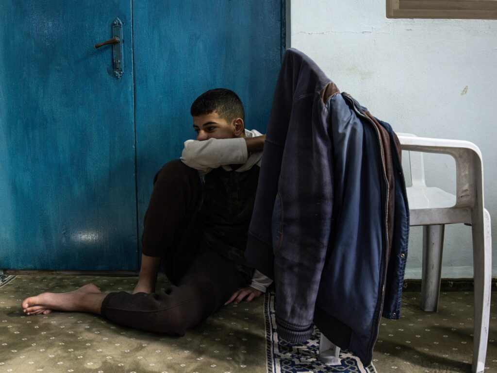Israeli forces injure hundreds of Palestinians in raids on Tubas, West Bank Israeli forces injure hundreds of Palestinians in raids on Tubas, West Bank