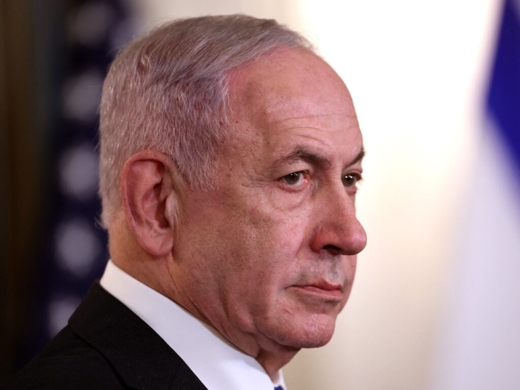 Netanyahu writes to Israeli president requesting pardon in corruption cases Netanyahu writes to Israeli president requesting pardon in corruption cases