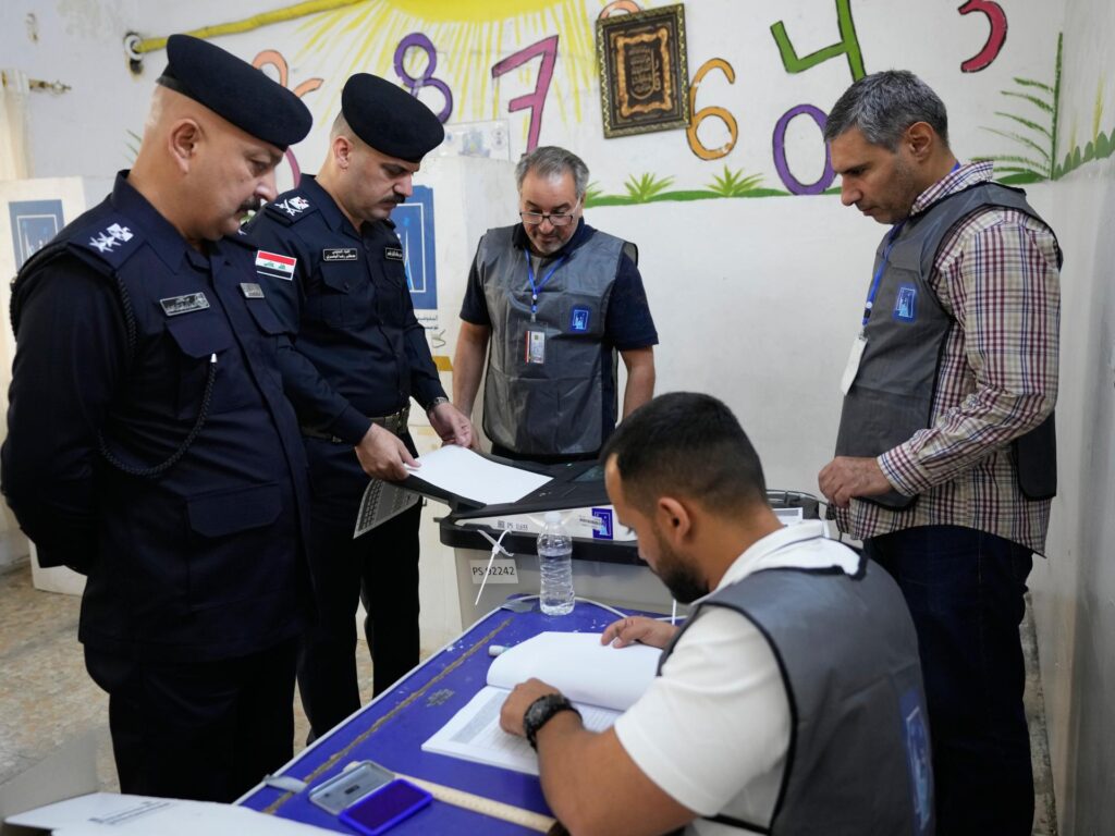 Special voting for forces and displaced in Iraq parliamentary polls begins