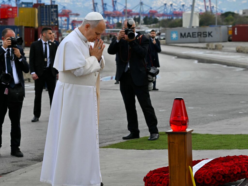 Pope Leo wraps up Lebanon visit with prayers at site of Beirut port blast Pope Leo wraps up Lebanon visit with prayers at site of Beirut port blast