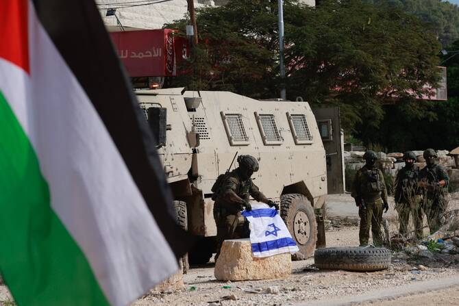 Israel Announces Strike Killed Hamas Financial Chief and Senior Military Commander in Gaza