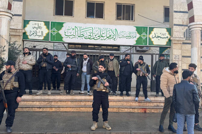 UN, France Condemn Mosque Bombing in Syria’s Homs as Militant Group Claims Attack