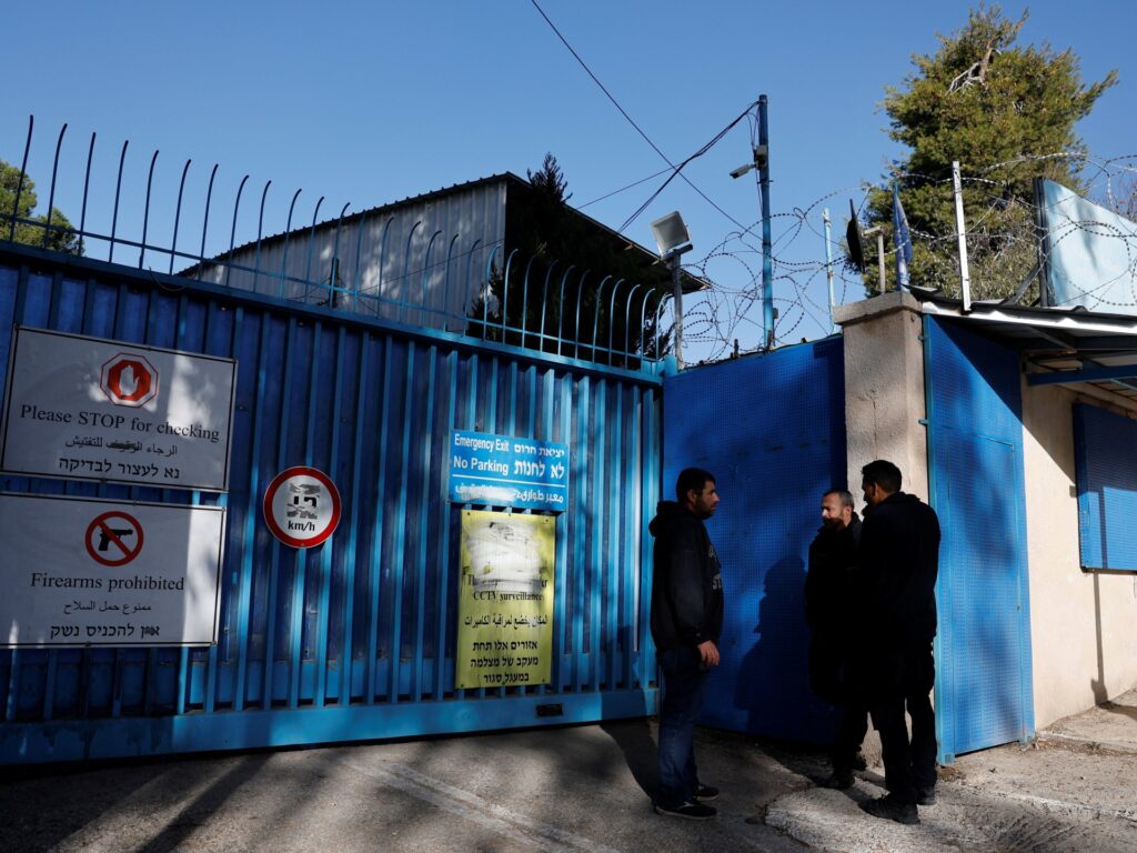 Condemnation as Israel raids UNRWA HQ in East Jerusalem, removes UN flag Condemnation as Israel raids UNRWA HQ in East Jerusalem, removes UN flag