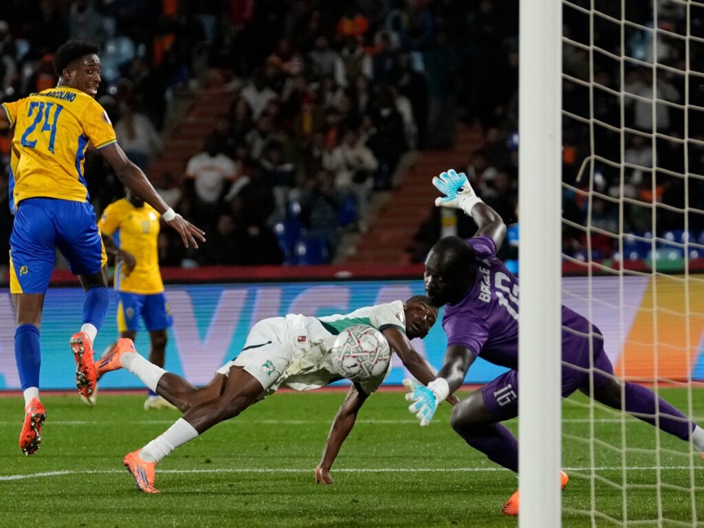 Ivory Coast fight back against Gabon to top AFCON group ahead of Cameroon Ivory Coast fight back against Gabon to top AFCON group ahead of Cameroon