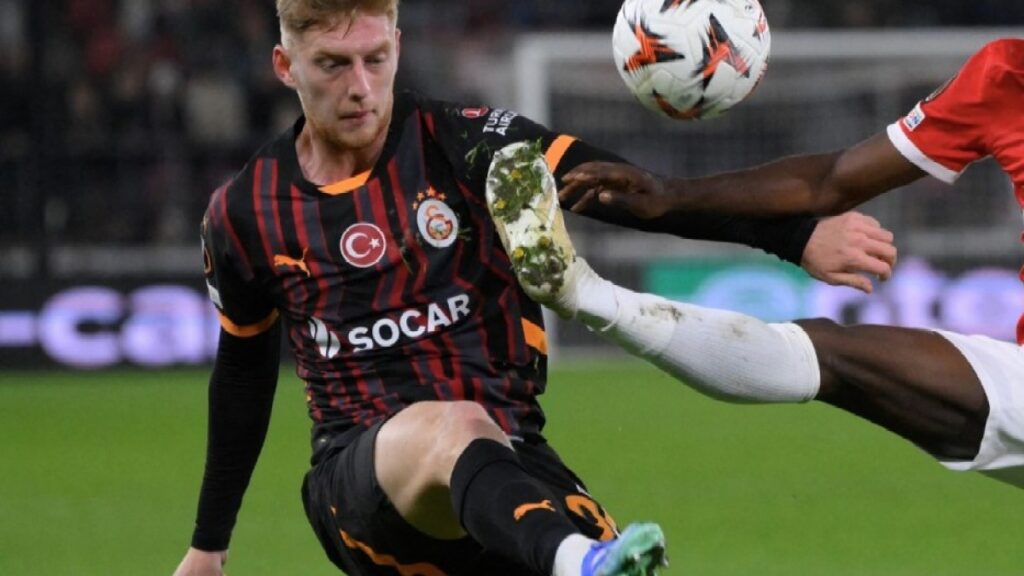 Turkiye orders arrest of top-tier footballers, officials in gambling probe Turkiye orders arrest of top-tier footballers, officials in gambling probe