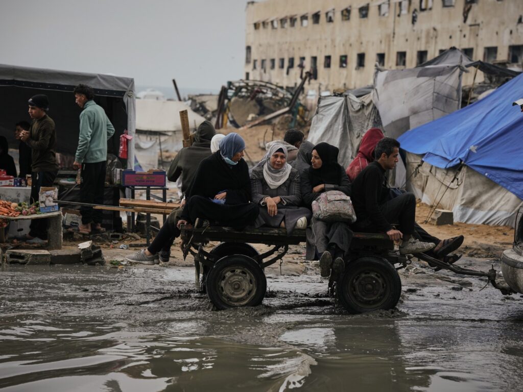 Why are Gaza’s war-damaged homes collapsing in winter? Why are Gaza’s war-damaged homes collapsing in winter?
