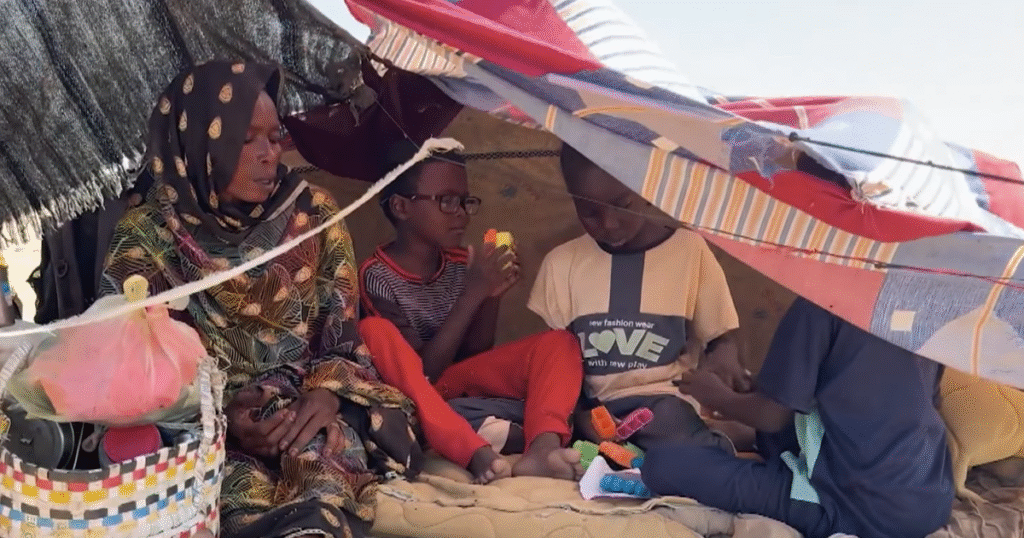 ‘Only sheets to cover us’: Sudan’s displaced face little shelter in Kosti ‘Only sheets to cover us’: Sudan’s displaced face little shelter in Kosti