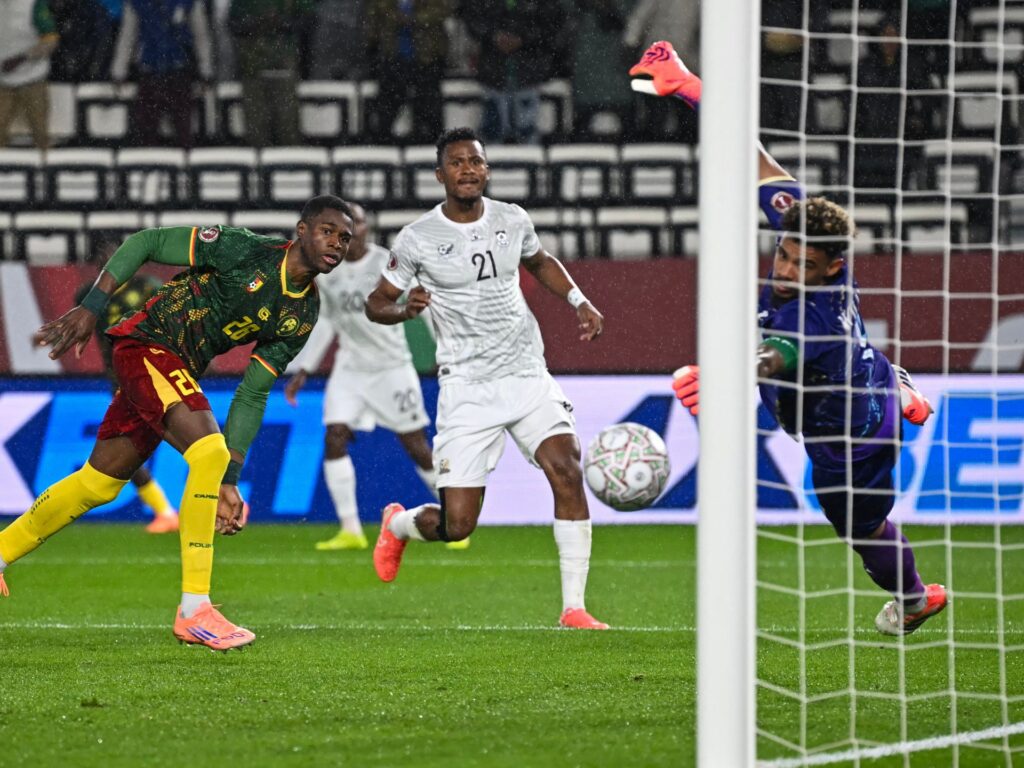 Cameroon edge South Africa 2-1 to book AFCON quarterfinal with Morocco Cameroon edge South Africa 2-1 to book AFCON quarterfinal with Morocco