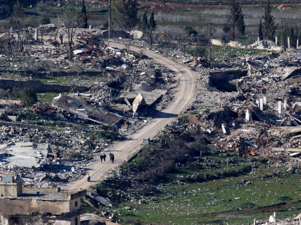 Israel kills two people in new attack on southern Lebanon Israel kills two people in new attack on southern Lebanon