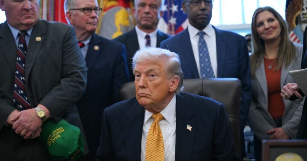 Trump says he’s been assured killings in Iran ‘stopped’ Trump says he’s been assured killings in Iran ‘stopped’