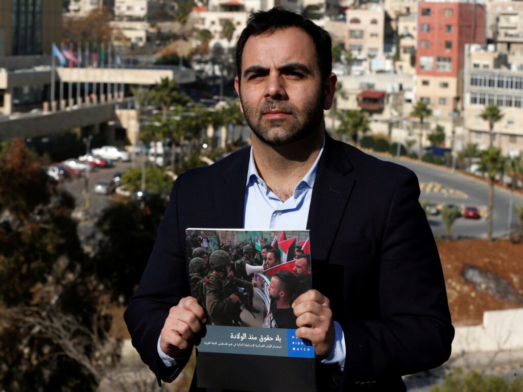 Israel-Palestine head of Human Right Watch quits over ‘blocked’ report Israel-Palestine head of Human Right Watch quits over ‘blocked’ report