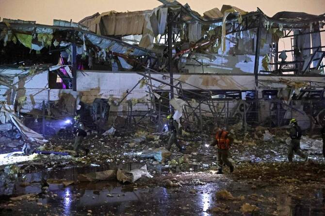 Iran Launches New Missile Salvo at Israel; Tel Aviv Train Station Hit by Shrapnel