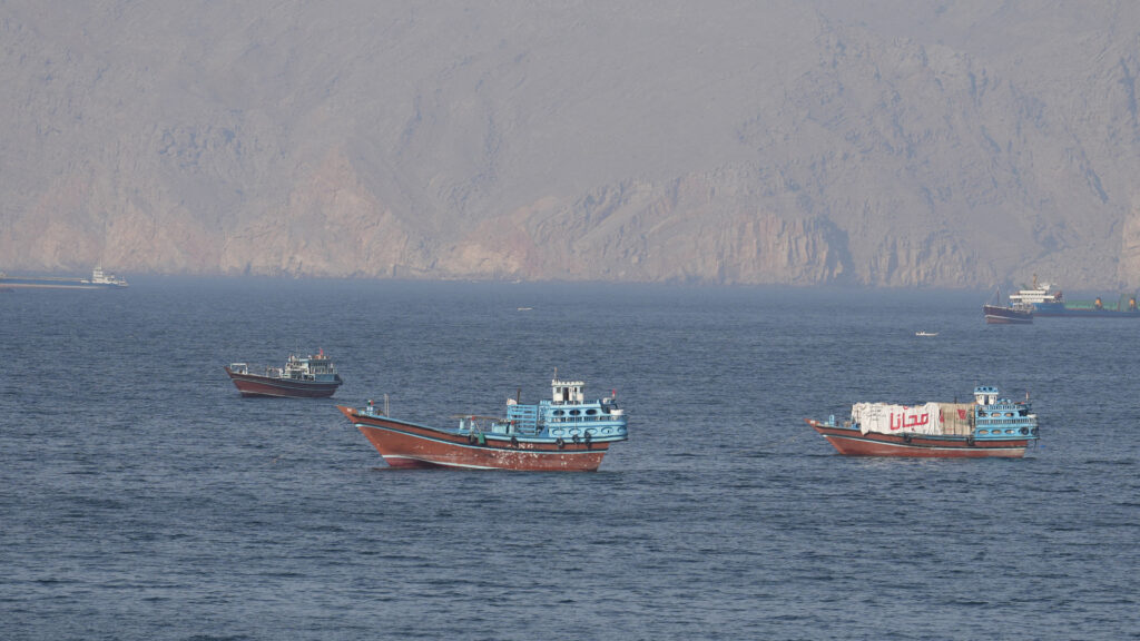 Iran warns Hormuz will stay shut unless US lifts siege on its ports Iran warns Hormuz will stay shut unless US lifts siege on its ports