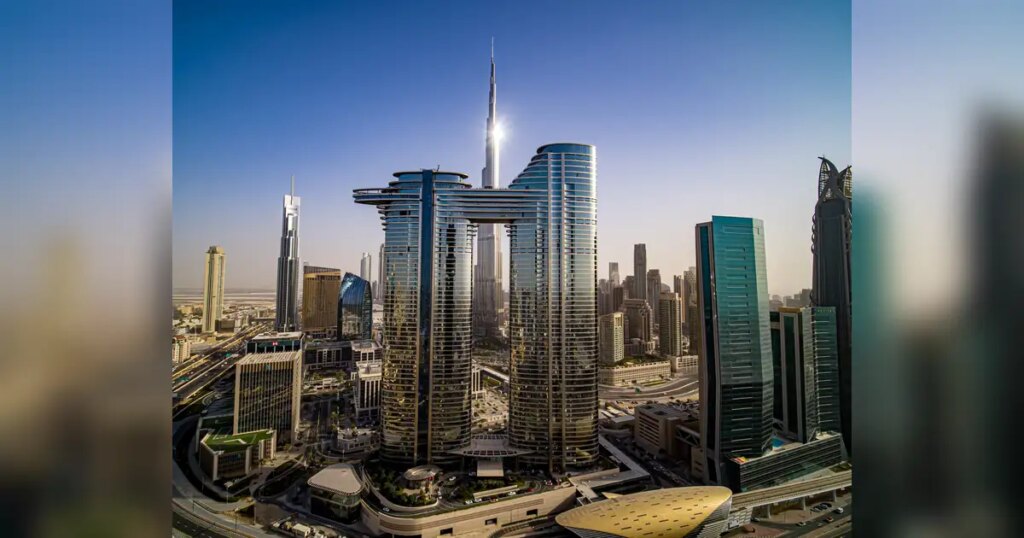 UAE non-oil sector stays resilient despite war-driven slowdown UAE non-oil sector stays resilient despite war-driven slowdown