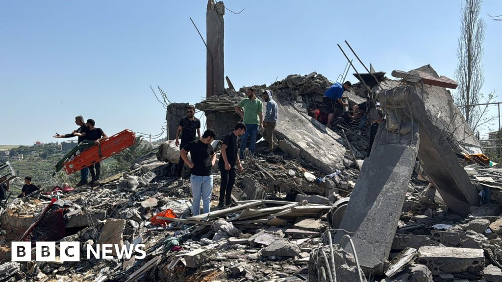 Lebanon says Israeli strike on south kills seven including childIsrael and Hezbollah have continued to trade fire despite a ceasefire deal being announced last month.38 mins agoMiddle East Lebanon says Israeli strike on south kills seven including childIsrael and Hezbollah have continued to trade fire despite a ceasefire deal being announced last month.38 mins agoMiddle East