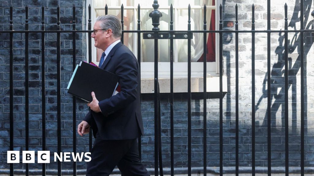Chris Mason: Another crunch moment beckons for StarmerThe prime minister will seek to reset his premiership in a speech on Monday.6 hrs agoPolitics Chris Mason: Another crunch moment beckons for StarmerThe prime minister will seek to reset his premiership in a speech on Monday.6 hrs agoPolitics