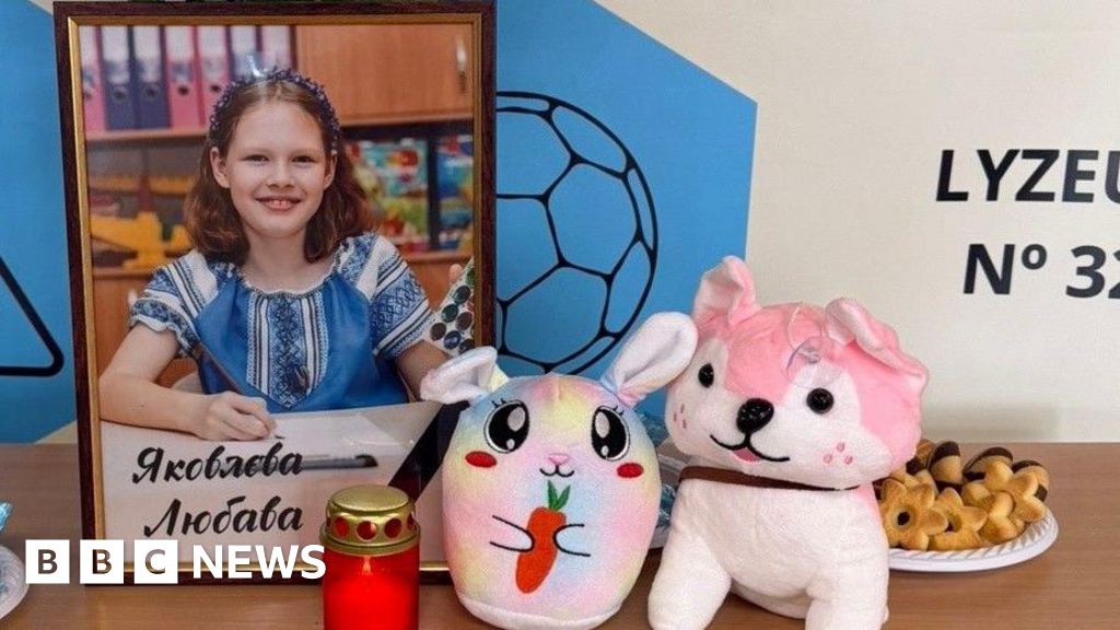 Prisoner swap goes ahead as Kyiv mourns 24 killed in Russian strike on flatsAmong the victims in Kyiv was 12-year-old Lyubava Yakovleva, whose father was killed during the war.1 hr agoEurope Prisoner swap goes ahead as Kyiv mourns 24 killed in Russian strike on flatsAmong the victims in Kyiv was 12-year-old Lyubava Yakovleva, whose father was killed during the war.1 hr agoEurope